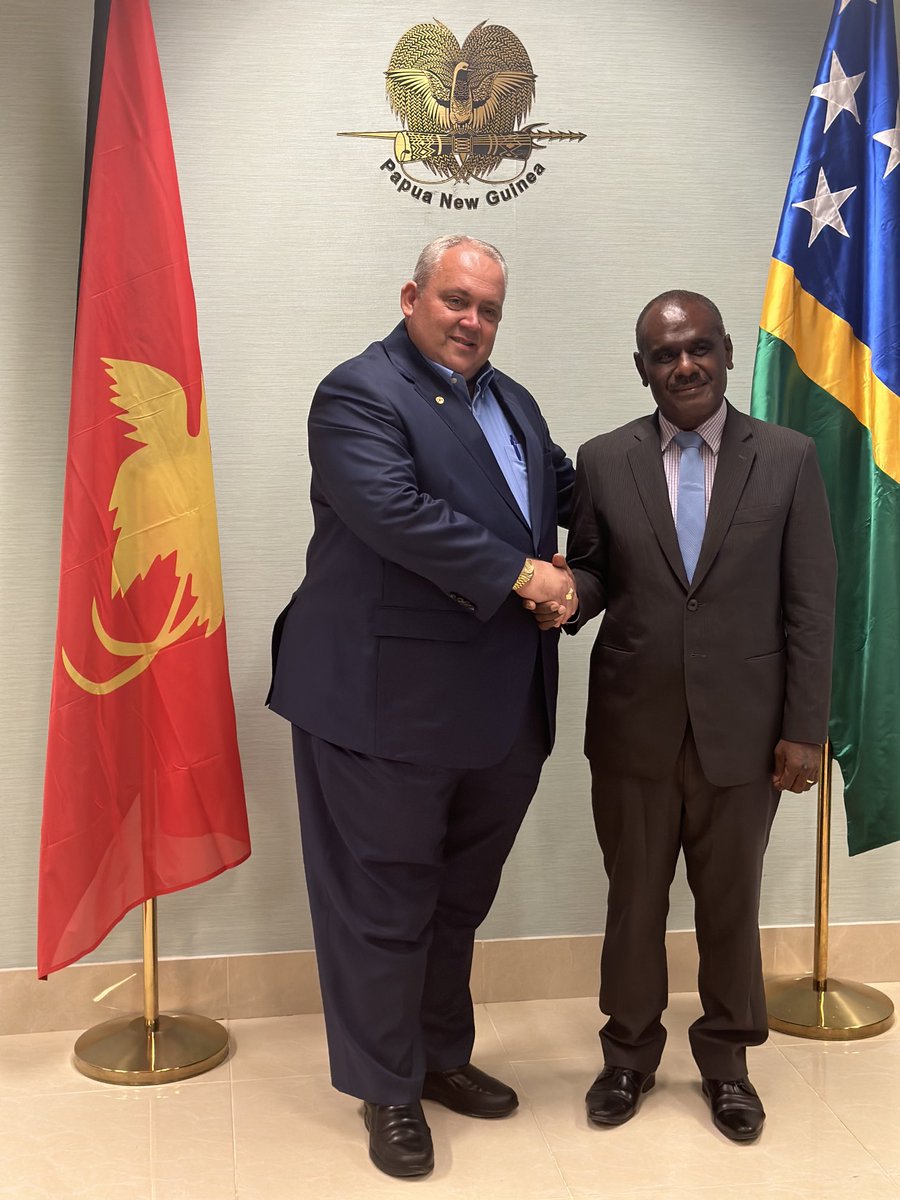CollinBeck's tweet photo. 🇸🇧 and 🇵🇬 Foreign Ministers held rich bilateral discussion this afternoon followed by signing of a bilateral Agreement to facilitate 🇵🇬 Police Deployment to 🇸🇧. Wantok states connected by geography, culture and blood. Melanesian solidarity and diplomacy. Island strong. https://t.co/tX6syqyajG