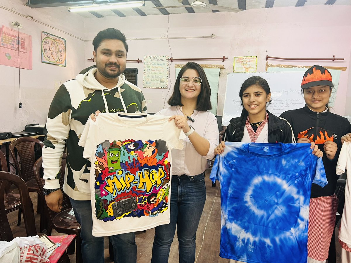divya_gandotra's tweet image. The impact of positive role models and guidance cannot be overstated. Thank you Business Blaster for this opportunity to inspire and mentor these amazing students.
Together, we can create a brighter future!
#businessblasters @msisodia @AamAadmiParty #startup