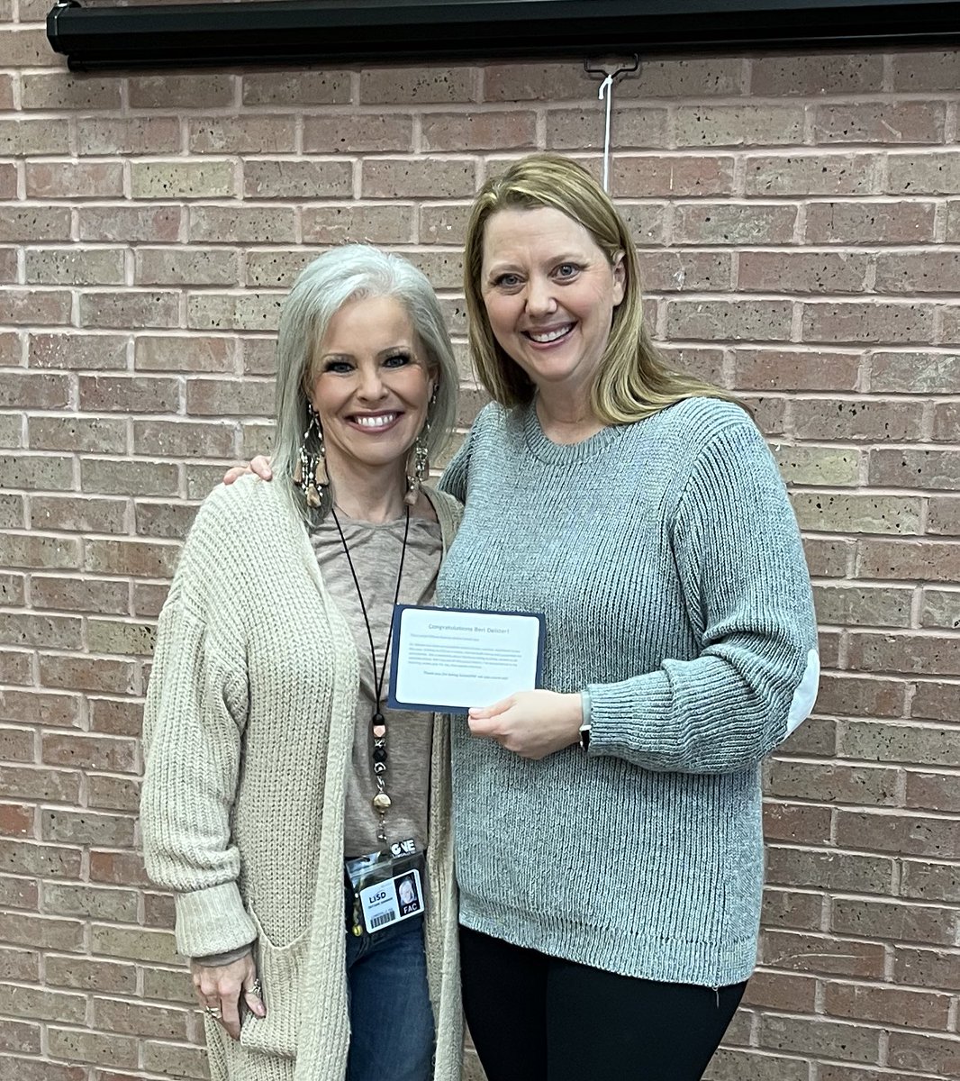 It’s always a great day to be recognized! Thankful to be noticed and honored by members of the #OneLISD community! #RecognizeSomeONE #theLakevoewWay #WeAreLakeview #smallbutmighty