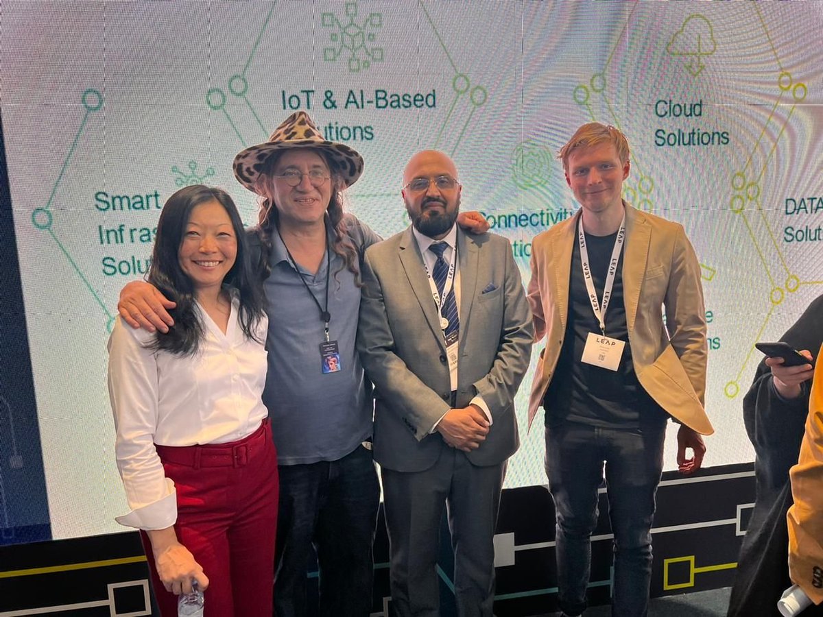 SingularityNET tweet media