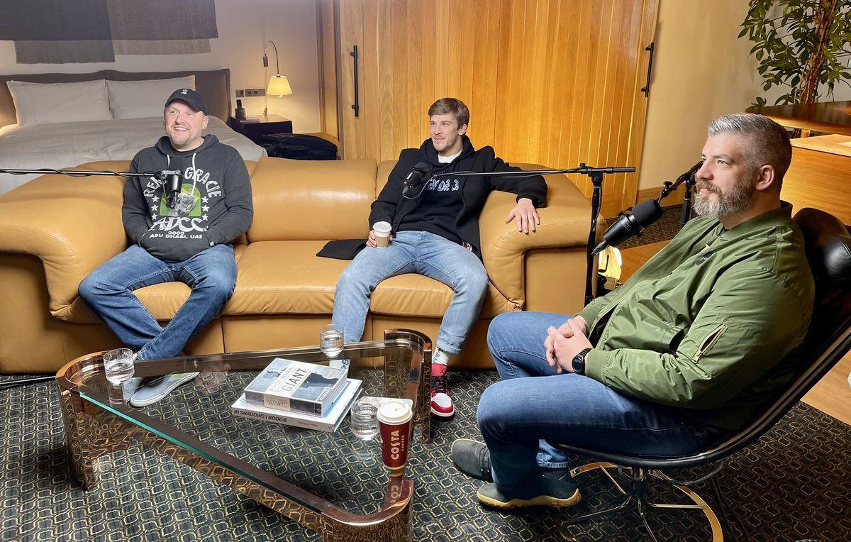 morningkombat's tweet photo. Just wrapped what might be best RSD of all-time w/ @Arnoldbfa 🛋

Dropping soon 👀

@lthomasnews @BCampbell https://t.co/yiISq42pTX