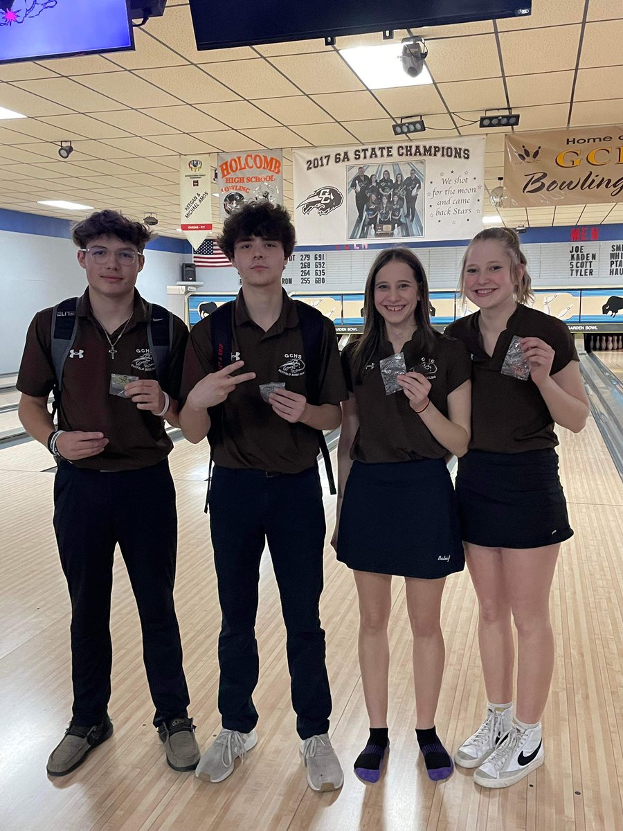 GCHSbowlingbuffs tweet media