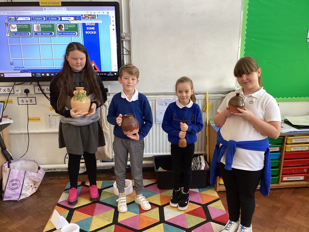 Medieval artefacts brought in from home and shown to the class. Diolch Skylar!