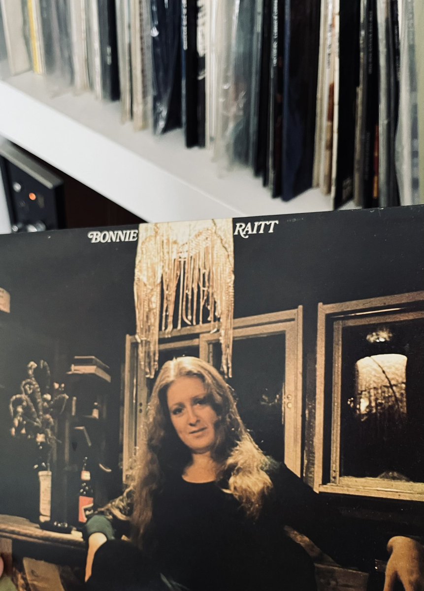 Partick_Monkey's tweet image. Has anybody got any ideas who this is…? I’ve never heard of her.