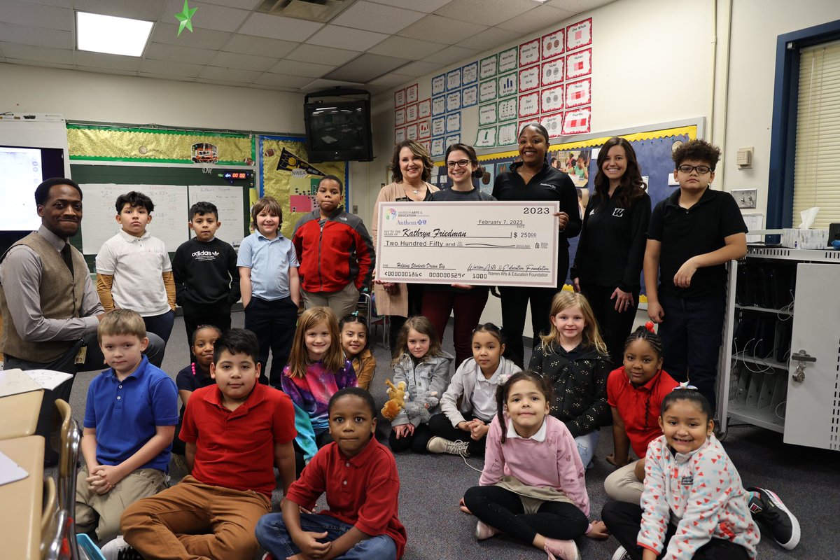 School Counseling Week! Thanks to Anthem &amp; <a href="/WarrenArtsEduc1/">Warren Arts & Education Foundation</a> we are recognizing inCREDible counselors! Congrats to Ms Jones <a href="/CrestonIMS/">Creston</a> and Ms Friedman <a href="/HawthorneHawks_/">Hawthorne Elementary</a>  nominated by families &amp; peers for the difference they make everyday #WarrenWill Dream Big! <a href="/msdwarren/">MSD of Warren Township</a>