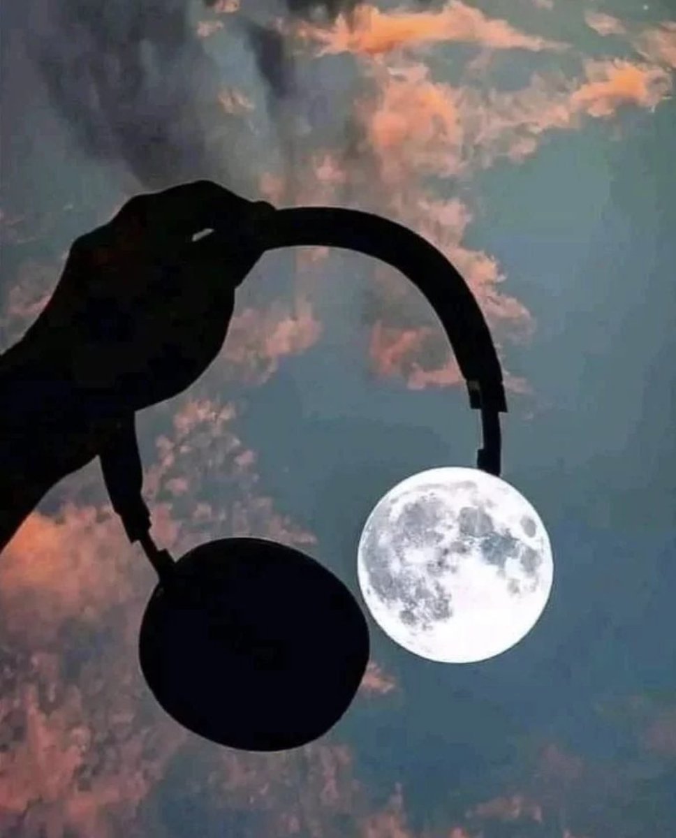 Full moon lover