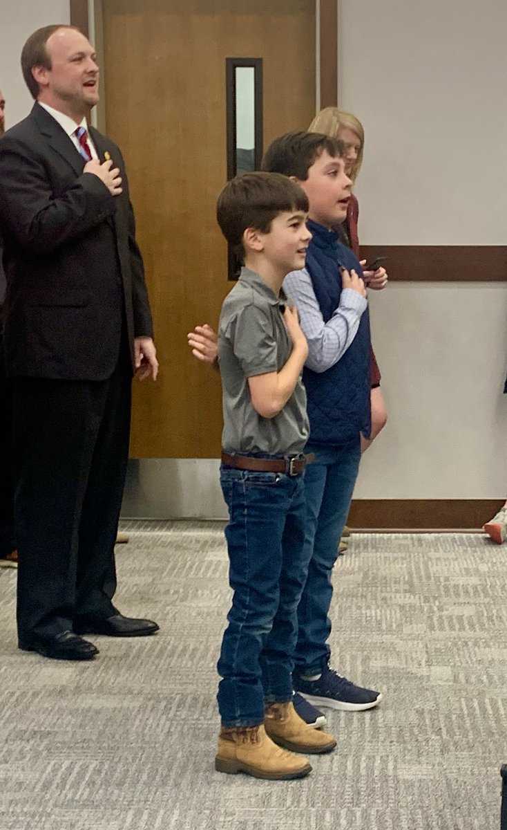 NorthsideInt's tweet photo. Branch Miller and Palmer Lane did a fantastic job leading the Pledge of Allegiance at the Opelika City Council meeting last night. https://t.co/SVL2ZJLTlP