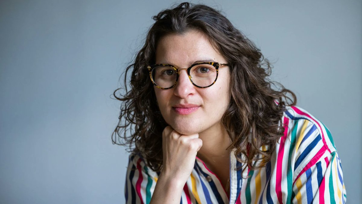 The Bookseller (@thebookseller) on Twitter photo "Lesbian Love Story is a remarkable ode to unexpected love, New York City, and sapphics everywhere, labels notwithstanding."
<a href="/AmeliaPossanza/">Amelia Possanza</a>'s creative non-fiction debut, Lesbian Love Story, has been signed by <a href="/SquarePegBooks/">Square Peg Books</a>.
Read here: buff.ly/3x8fUye "Lesbian Love Story is a remarkable ode to unexpected love, New York City, and sapphics everywhere, labels notwithstanding."
<a href="/AmeliaPossanza/">Amelia Possanza</a>'s creative non-fiction debut, Lesbian Love Story, has been signed by <a href="/SquarePegBooks/">Square Peg Books</a>.
Read here: buff.ly/3x8fUye