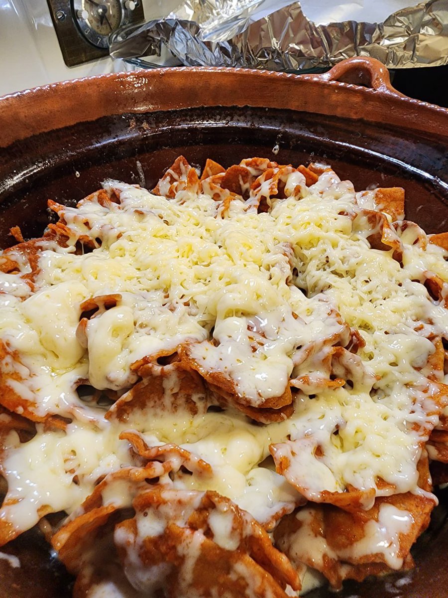 ChefDivinoJ3's tweet photo. “Chilaquiles de queso” 🤤 

by @DivinoJ3 https://t.co/FlV3gOShL5