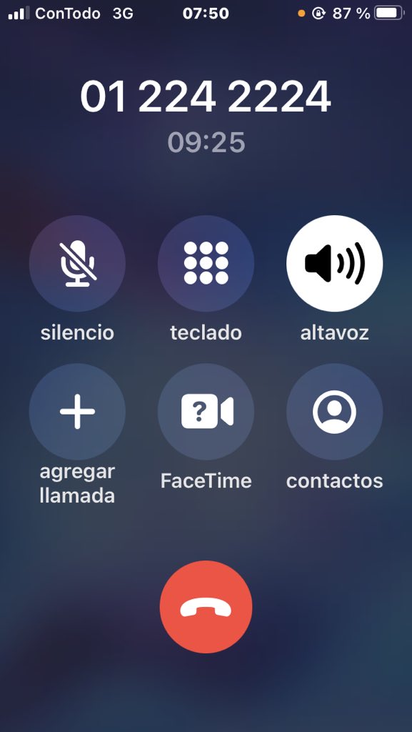 10 minutos y en la <a href="/CRicardoPalma/">ClínicaRicardoPalma</a> juegan a teléfono malogrado y son incapaces de dar información de ingresados por emergencia. Terrible!