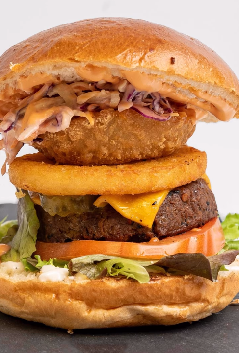 Hungry? Check out the mouthwatering caterers already confirmed for VegfestUK Brighton this April 29th &amp; 30th... More TBA

vegfest.co.uk/2023/02/07/del…

Be sure to come along to the event - it's free to attend for visitors! 

<a href="/VSTLondon/">Vegan Sweet Tooth.co.uk Italian cakes and savoury</a> <a href="/Browninsfood/">Brownins food</a> @DirtyVurgerz