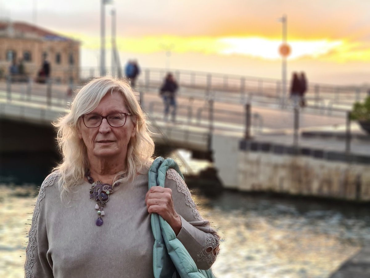 👀 "Kazetaritzaren erantzukizun handia", Amaia Goikoetxea Marques <a href="/AVP_EKE/">AVP-EKE</a> -ek idatzita.
Irakurri eta gogoan izan nola aktibatu daitekeen Bizkaia komunikazio eta hedabideen ikuspuntutik 🗞
🔹bit.ly/3xbu41u 
#EginezIzan #Begiradak #BizkaiaGara