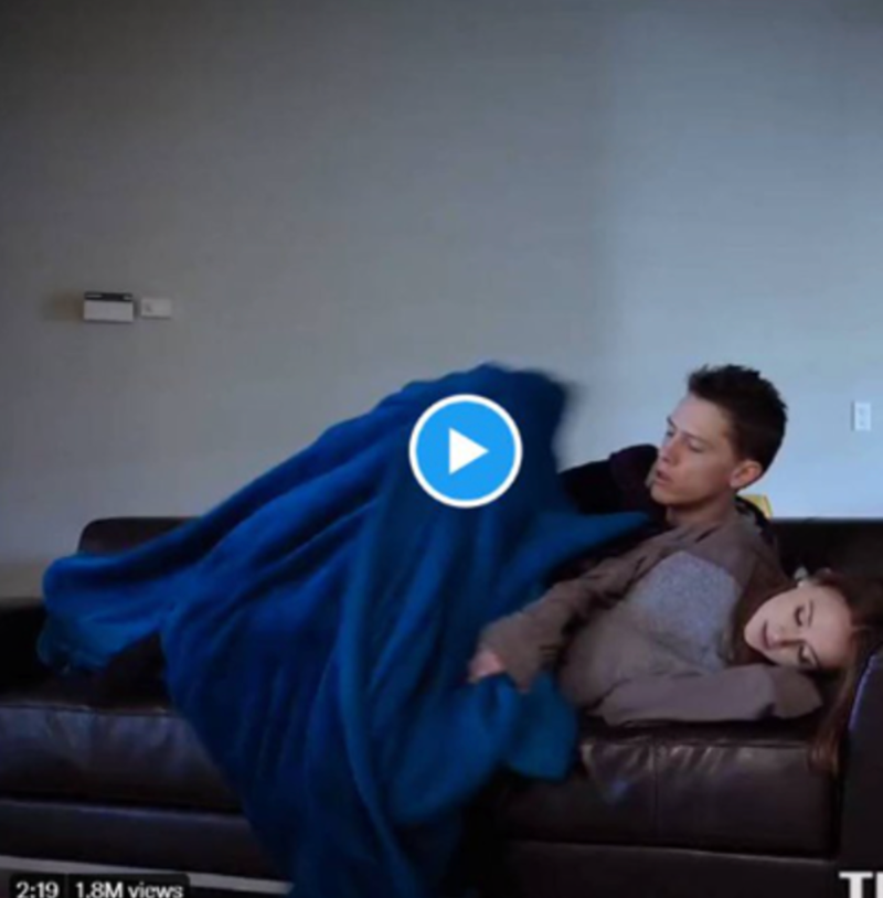 SpriggsKarissa's tweet photo. 🎬 parte
Video Lama tapi baru viral sekarang di sosmed 
Awalnya sih kakaknya malu malu di jilatin sama adik nya kelamaan malah jadi mau bokep indo terbaru sma tante bocil skandal guru pns hijab seblak grup musik
#sَُex
#seَُxy