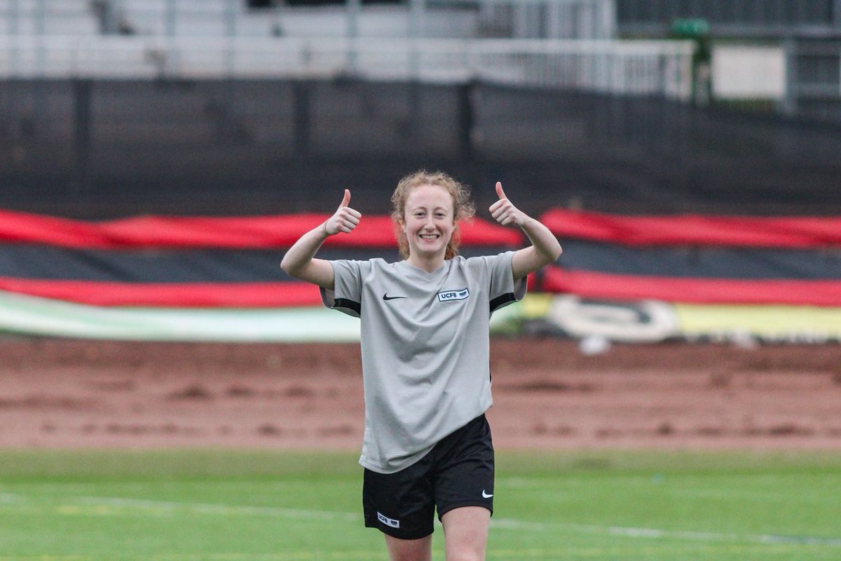 ucfbetihadwfc's tweet photo. ⏰ 21’ | GOOOALLL 

Mia Wildin scores her 10th worldie of the season. 

🟡 0-1 🖤 https://t.co/gIvmZAIFi2