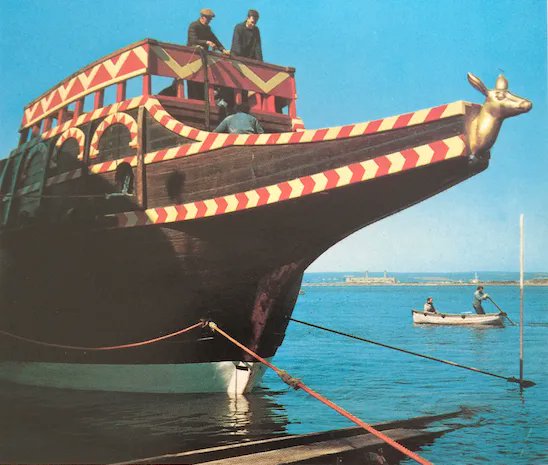 GoldenHinde_'s tweet image. Nautical Phrase of the Week: Keel Over. The keel is at the bottom of a ship. Keeled over refers to a vessel that has capsized as the keel is visible. 
#keelover #ship #capsized