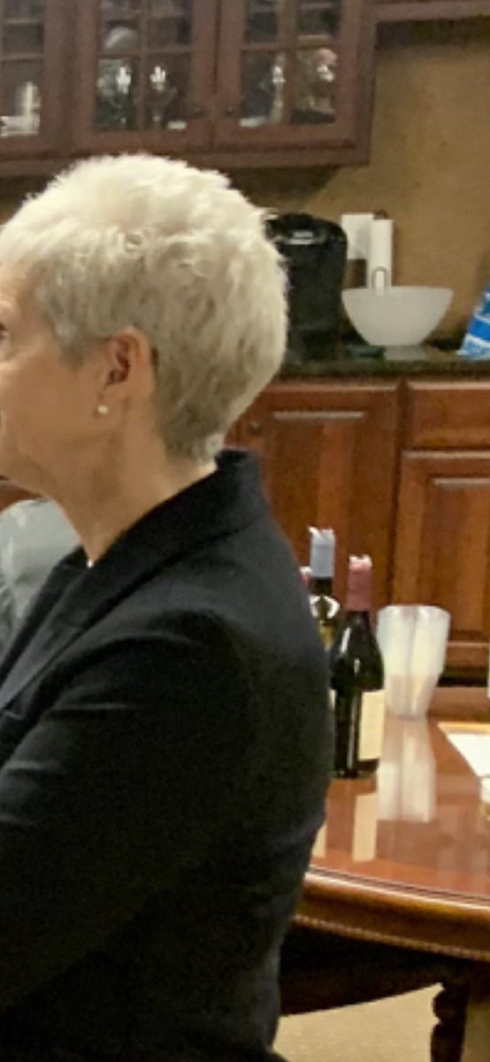 goroe3's tweet photo. AFP KS is known for their lack of moral integrity and senseless tax policy. Here is AFP plying legislators with lunchtime boozing. #ksleg @kspolicy @AFPhq #lobbyist #chugalug @KSEconomist https://t.co/LFzo093ORQ