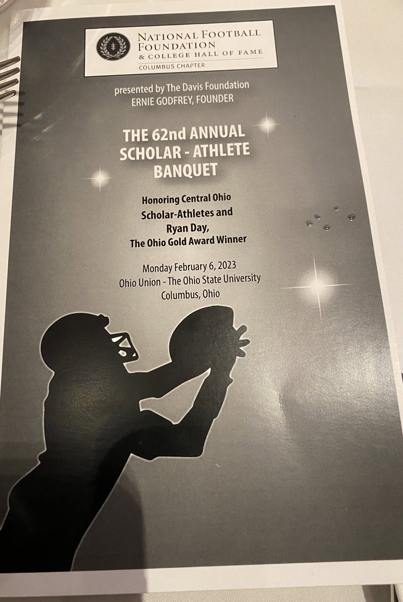 Todd_spinner's tweet photo. Congratulations to Gavin Bull for his recognition at the scholar athlete banquet. Great representation of the Berlin Family. 
#Clawsup🐻
@BerlinBears_SS @Berlin_Bears_FB @OlentangySD @OhioPrincipals @NASSP @varsitybrands https://t.co/aMOQRgXgXk