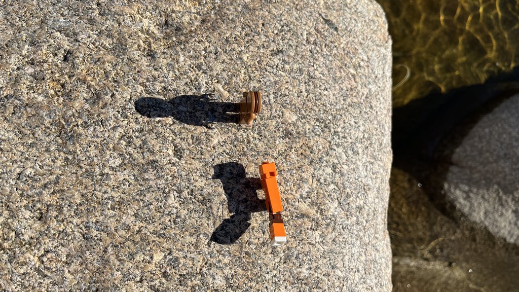 martinturnes's tweet photo. 🍪🦊
#DetectiveGalletitadeVacaciones
⛰️ S02E04
🪨🌺 La piedra encajada
📷 Dir: Camilo y Martín Turnes
🎬 El #DetectiveGalletita y Zorro suben la montaña y llegan hasta la famosa piedra encajada!!!
#LosHornillos #Cordoba
#DetectiveGalletitayZorro #GingerCookie #Ginger https://t.co/UlvXQmGqiU