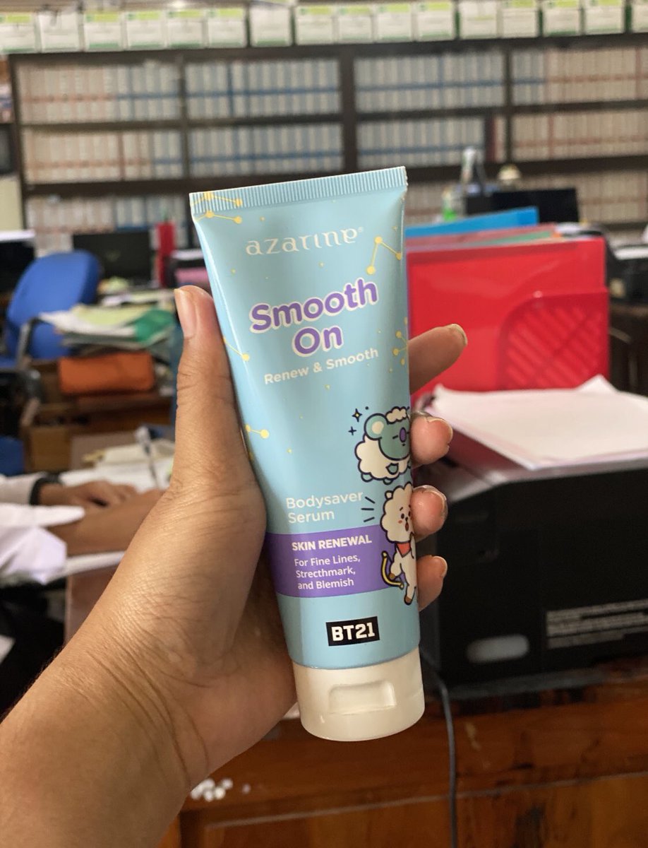 melisswagger's tweet photo. Harga produknya sih 40k an. Tp emg harus konsisten pake nya. Biar hasilnya maksimal mantulssss #azarinecosmetic #kulitmulusterus #bodyserum #racuninbodycare #racuninskincare https://t.co/ra4zXC8n3a