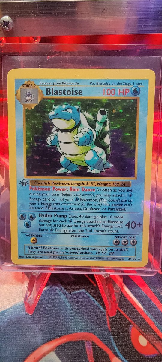 iRISEyoufaLL146's tweet photo. @itspokeminh Am I allowed to have 3 Holy Grail cards? If so, these be them! https://t.co/URidWZ7y3B