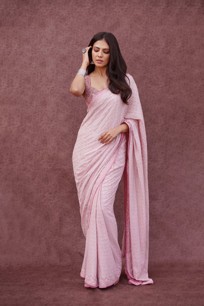 malavika-mohanan-on-twitter-paalmanam-song-got-me-like-did-you
