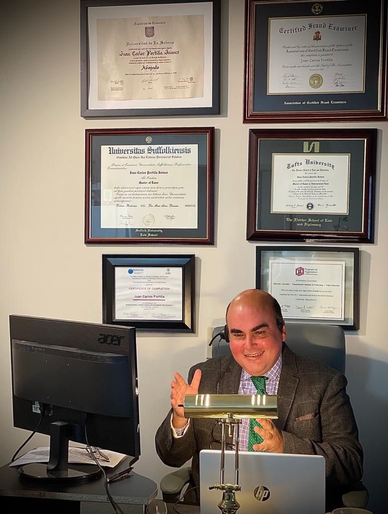 PortilCarlo's tweet photo. #derechointernacional Feliz de dictar clases derecho financiero internacional Maestría en Derecho Internacional Universidad de La Sabana hoy y mañana! #internationallaw Happy to teach International Financial law today and tomorrow Maestría en Derecho Internacional U Sabana https://t.co/BB7qrYNE5g