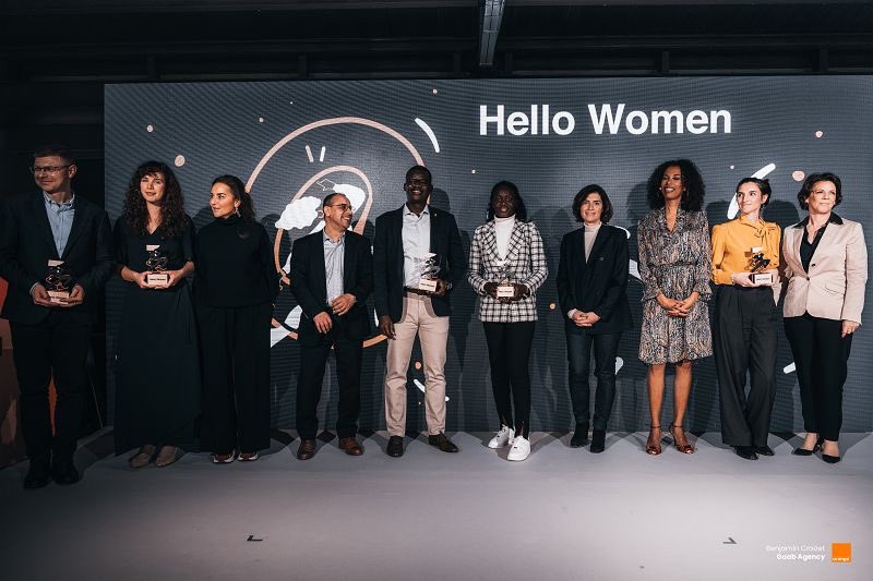 Quelle fierté de la récompenser lors de l’événement #HelloWomen .Et surtout quelle joie de rencontrer toutes ces femmes exceptionnelles dont la persévérance et le parcours nous confirment une fois encore que les femmes ont toute leur place dans ce secteur d’avenir !