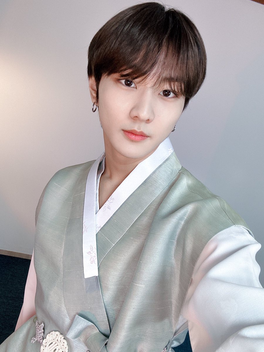 __pengu1n's tweet photo. happy birthday to my won and onliiii! 🫶🥳
#jungwon_day https://t.co/VaHgTwQqEs