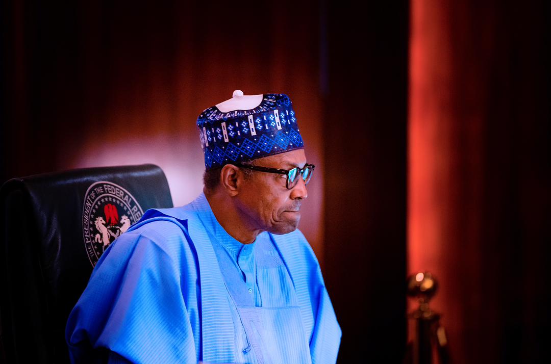 GhesheS's tweet photo. ON MATTERS OF STATE CONCERN... President Muhammadu Buhari, presides over the weekly Federal Executive Council #FEC meeting attended by Vice President Yemi Osinbajo, SAN, and other Cabinet members at the Statehouse, Abuja. #StateMatters 🇳🇬 https://t.co/9qJ1WCkMLV