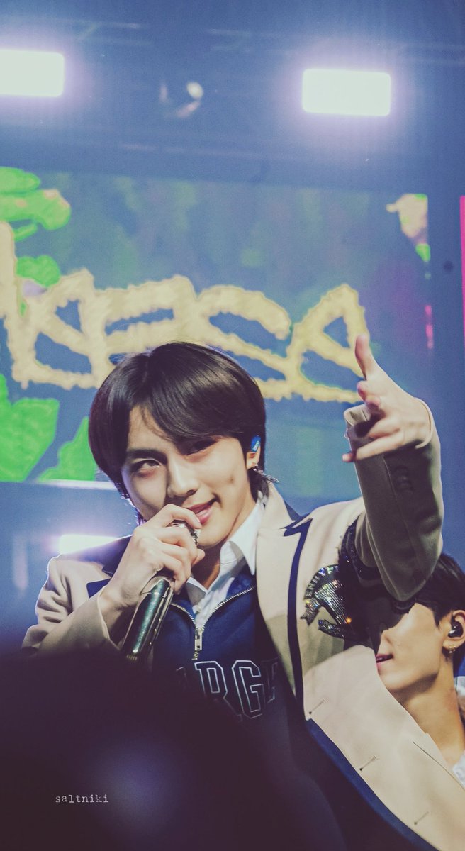 Mikael_Yuri00's tweet photo. Happy 19th birthday Yang Jungwon enjoy your special day leader yang , thank you for being engene inspiration happy birthday again 🎂🎂🎂🎂🎂🎂🎂🎂🎂🎂🎂🎉🎉

#jungwonday #HappyBirthday https://t.co/4ybMe3Dchp