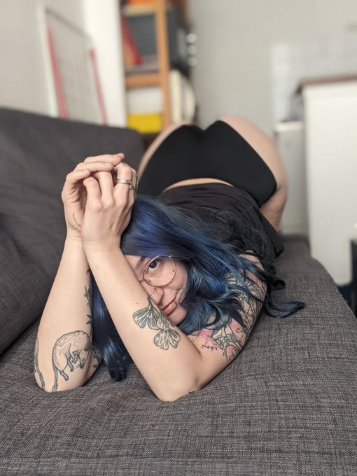 Coucou toi 💙 https://t.co/FcMsknMV5t