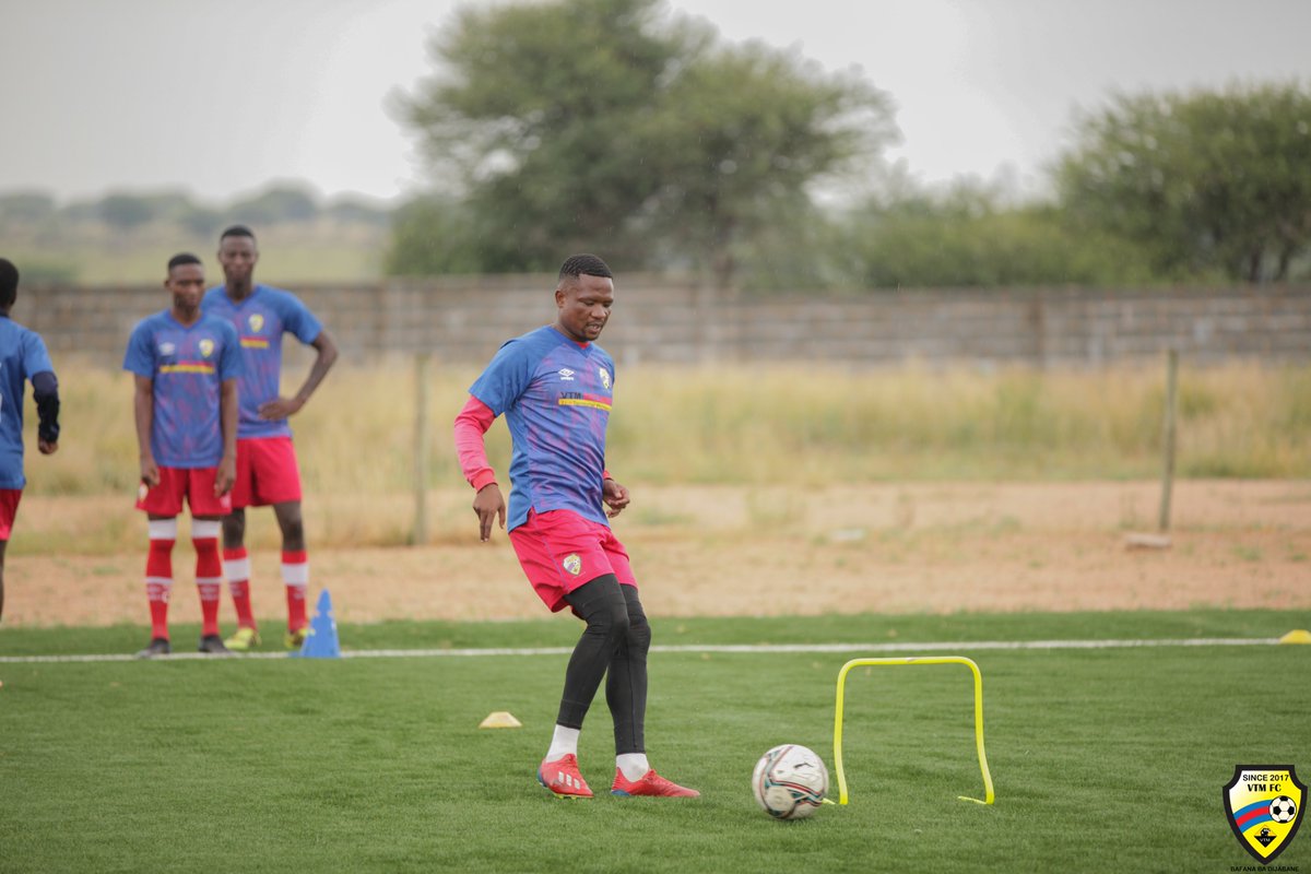 vtmfc1's tweet photo. Midweek training. https://t.co/78zx9AAPvB