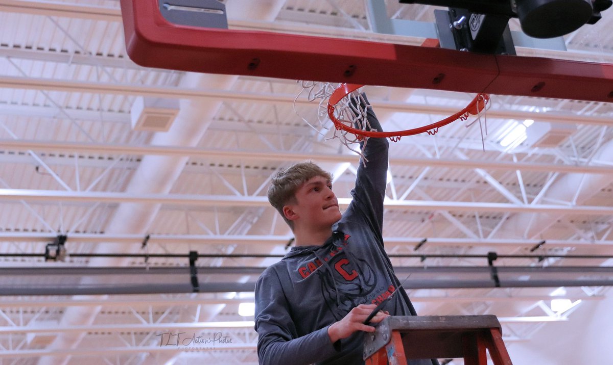 Carlisle_Hoops's tweet photo. Last Saturday, the team cut down the nets to celebrate back-to-back league championships ⤵️ https://t.co/5yRMEnIHV6