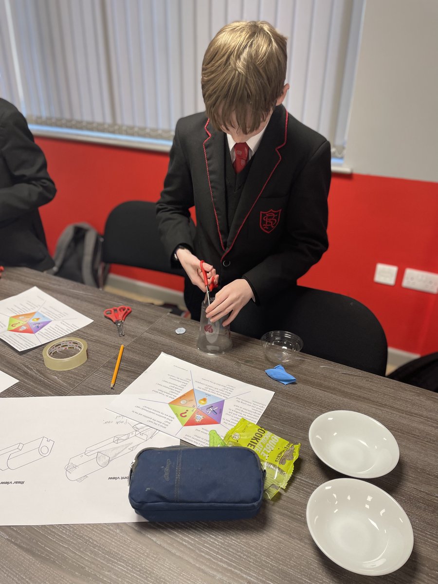 RougemontSchool's tweet photo. Our Rocket Royale team had a great morning with their new sponsor @collaborat_ed 

@asober kindly shared fluid dynamics ideas with the team, project management techniques and a whole host of awesome aerodynamic experiments, from which they can develop and design their car! https://t.co/VeNarqdbgS
