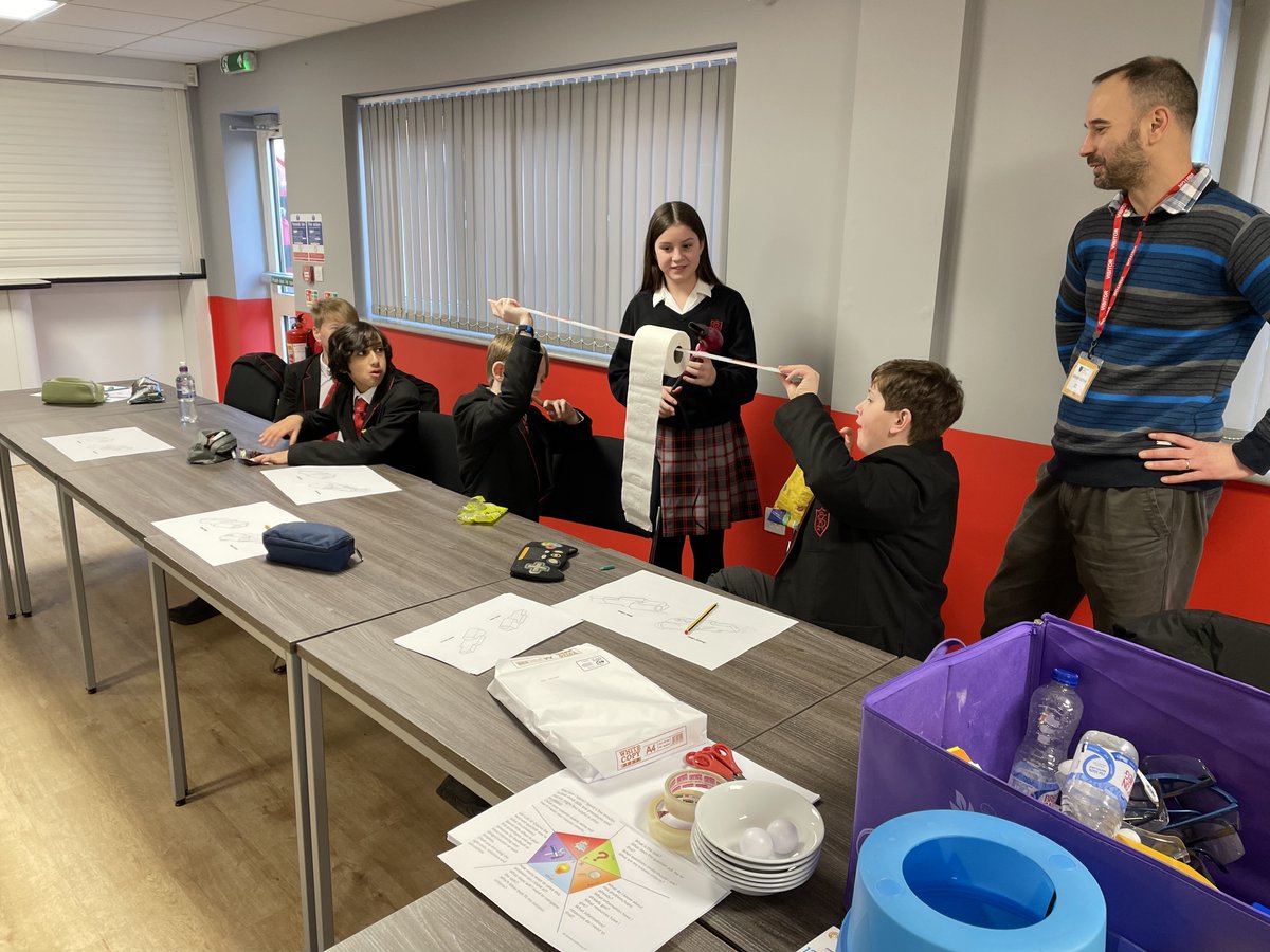 RougemontSchool's tweet photo. Our Rocket Royale team had a great morning with their new sponsor @collaborat_ed 

@asober kindly shared fluid dynamics ideas with the team, project management techniques and a whole host of awesome aerodynamic experiments, from which they can develop and design their car! https://t.co/VeNarqdbgS