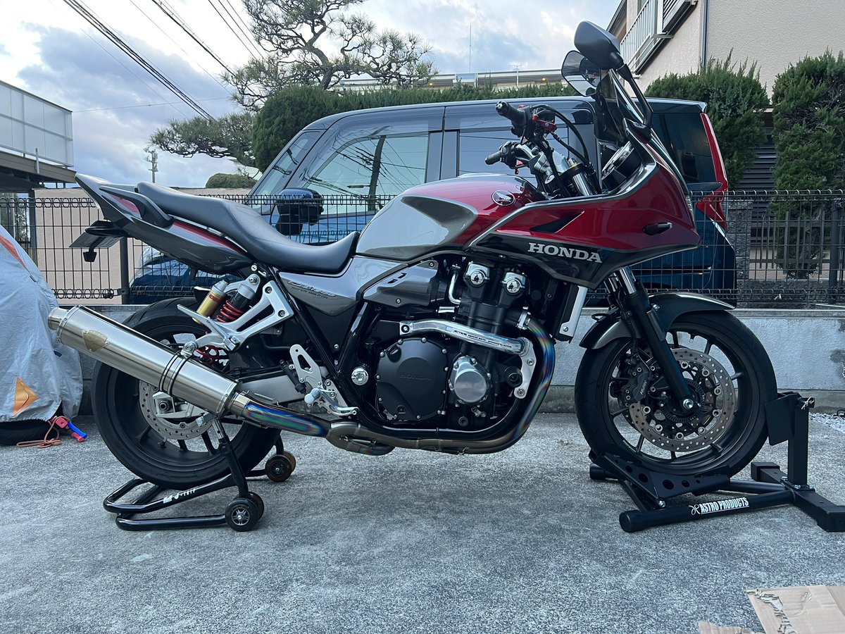 sumeshi4813's tweet image. 安定の使い回し

#サイドショットグランプリ2023
#sc54
#cb1300
#cb1300sb