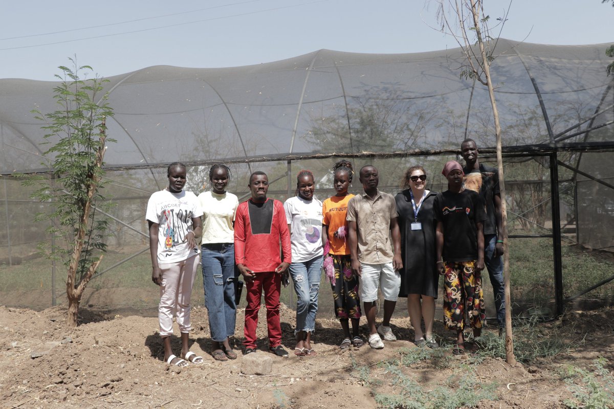SNHU_GEM's tweet photo. During her trip to Kenya, #GEMatSNHU Exec Dir Rachael Sears did it all: From celebrating graduates in Nairobi and Kakuma, Kenya with our partners @JesuitRefugee to catching up with the students using #agsystems to feed Kakuma camp residents.
Next up: Malawi! https://t.co/VU4bvzzwoA