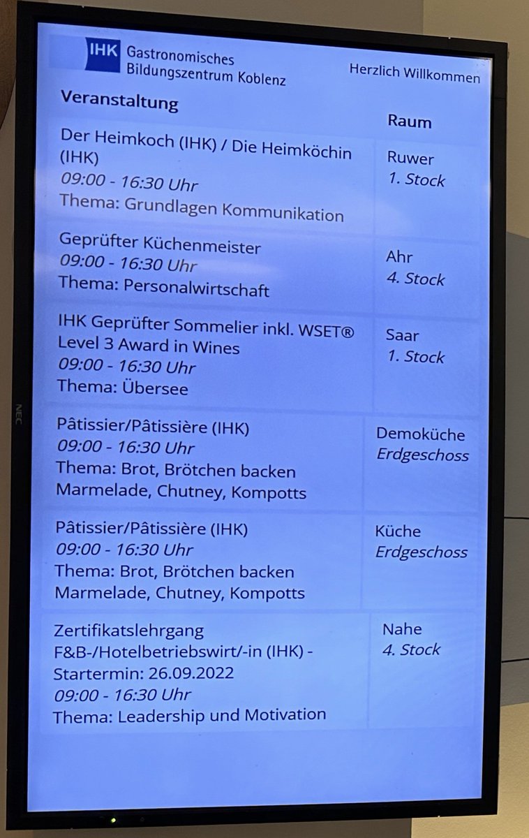 SabineDyas's tweet photo. Viel los in unserem Gastronomischen Bildungszentrum in Koblenz https://t.co/df4aQC7NBF