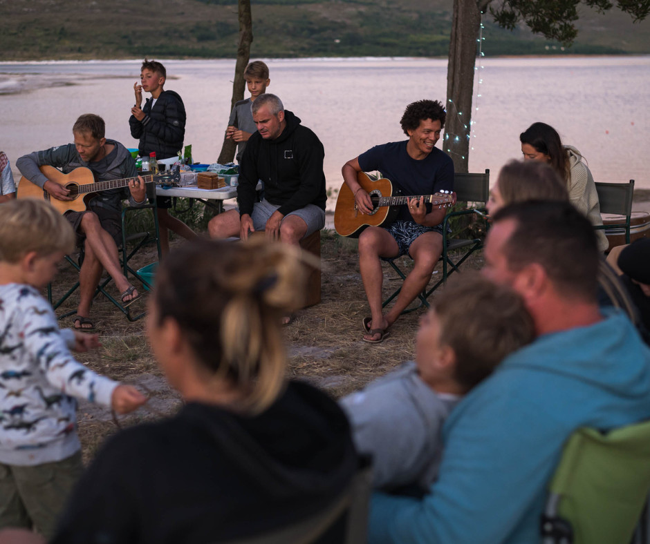 XTERRASA's tweet photo. Under South African Stars 🌟 

Truly unforgettable memories were made glamping on the shores of the Eikenhof Dam ⛺️ 

#XTERRAsouthafrica #WePlayWeProtect #XTERRAPlanet @xterraplanet @jomasport @2xusouthafrica @devilspeakbeer @xterraeurope https://t.co/PK7Umt0Swj
