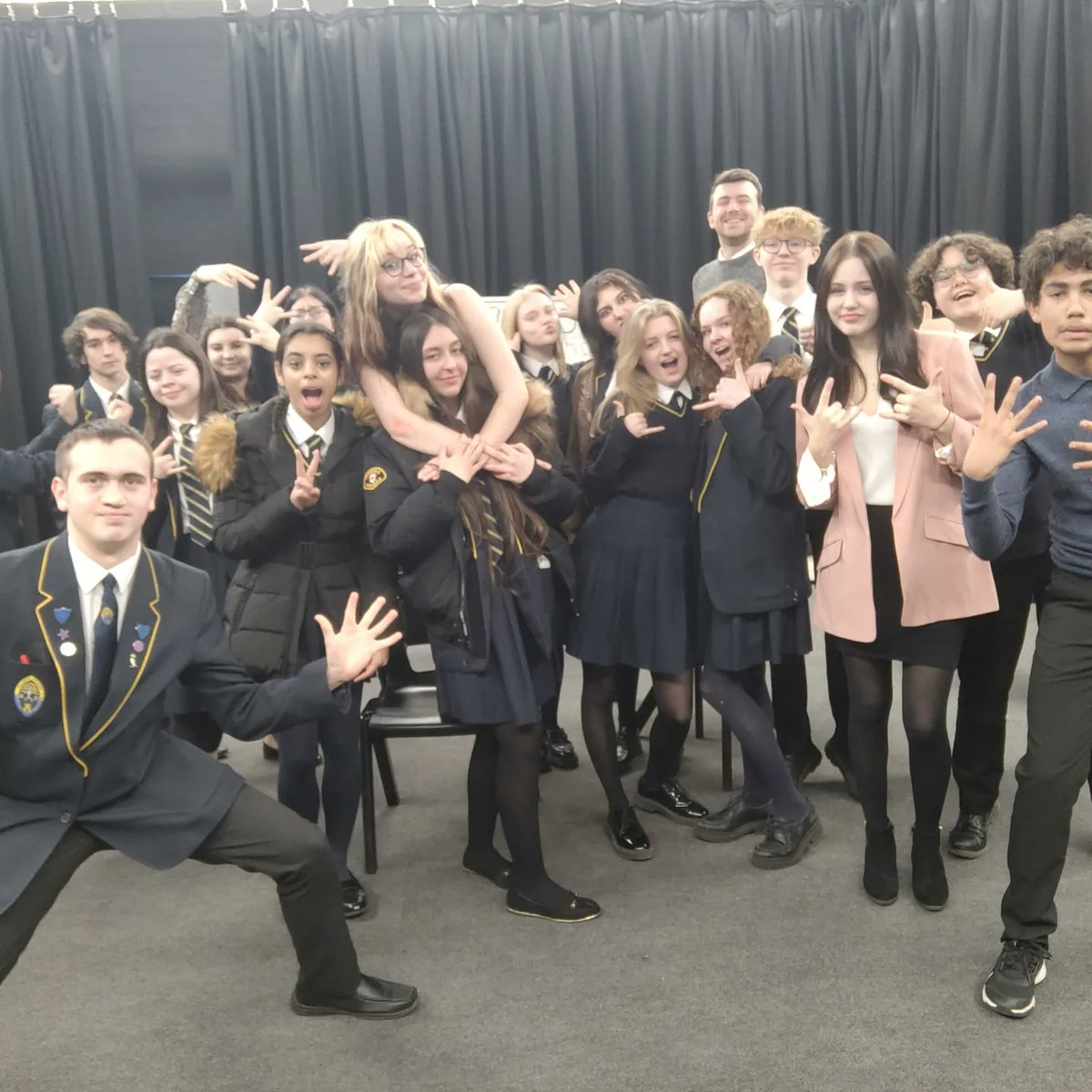 RBAPerforming's tweet photo. Well done to Year 11 Drama Students completing their Devising pieces! Thoroughly enjoyed watching all of their creations!
#RBAPerformingArts
#RBAAchieve https://t.co/gDx62IHWLS