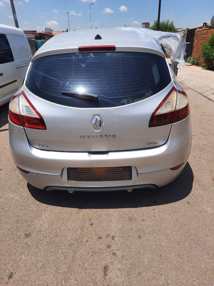 SparesRenault's tweet photo. 🚨🚨new stock alert 🚨🚨
Renault Megane 3 1.4tce stripping for spares 
We are based in Soweto klipspruit and courier 🚚 country wide🇿🇦

Call or whatsapp 083 347 5915 for more information 
#StateOfTheUnionAddress #Renault https://t.co/rz51nrRbSh