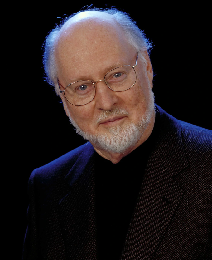 JVCom's tweet photo. John Williams fête aujourd'hui ses 91 ans ! 🥳

Ce compositeur de génie est notamment à l'origine de la bande originale de Star Wars, Harry Potter ou encore Jurassic Park. https://t.co/lFRCHFlqA6