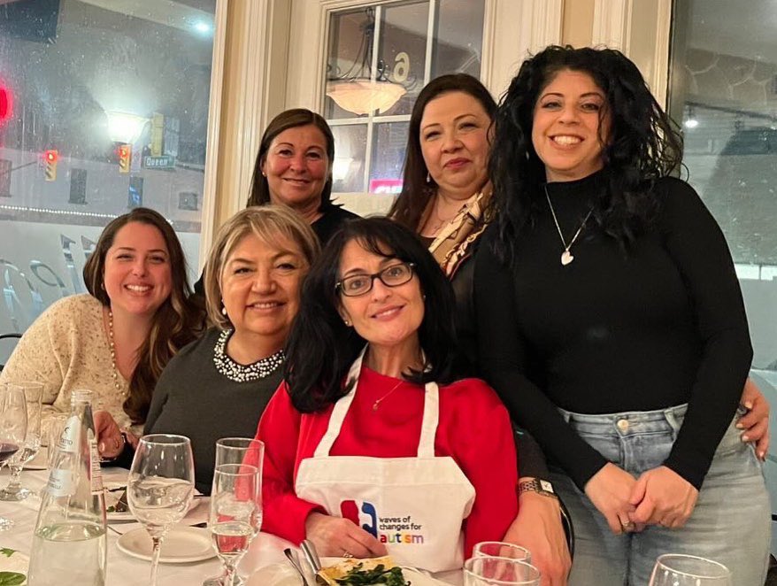 wavesofchanges1's tweet image. A Night Dedicated To Autism 
Our hearts are full and so are our tummies. Thank you Chef Tony from Allegro Fine Foods for hosting a  wonderful evening surrounded by lovely company enjoying delicious food, wine and incredible entertainment! 

#cookingforacause #wavesofchanges1