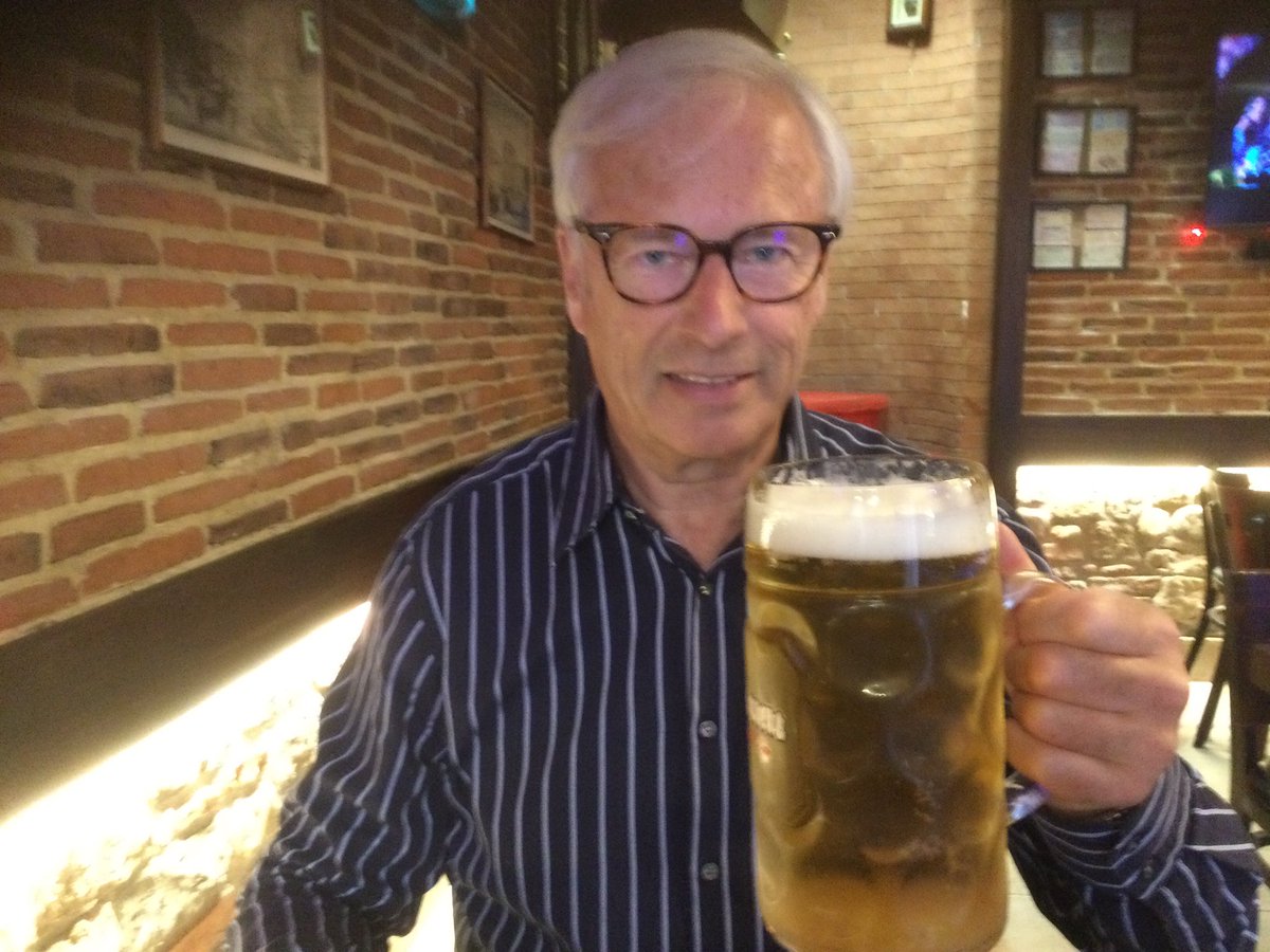 CBJAlberta's tweet photo. @Nikki2U Turning 69 in June so I have to #facetheface 😂 🤷🏻‍♂️ 

PS: remember to #hydrate 😉 and wear #sunscreen 

PS: https://t.co/Nq1DS9wKlB