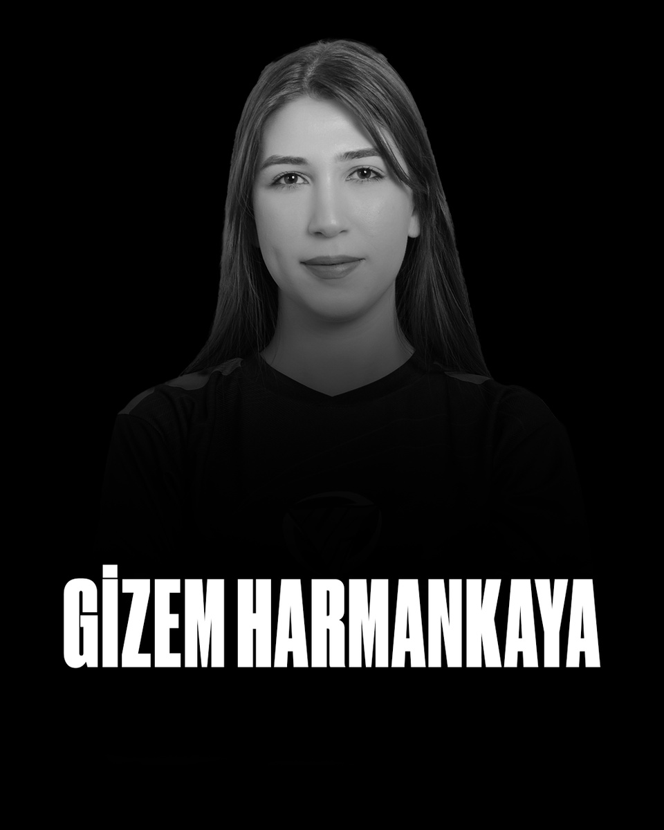 Başımız sağ olsun.

Eski oyuncumuz Gizem Harmankaya'yı maalesef kaybettik. Ailesine ve tüm sevenlerine baş sağlığı diliyoruz.

Huzur içinde uyu Gizem.