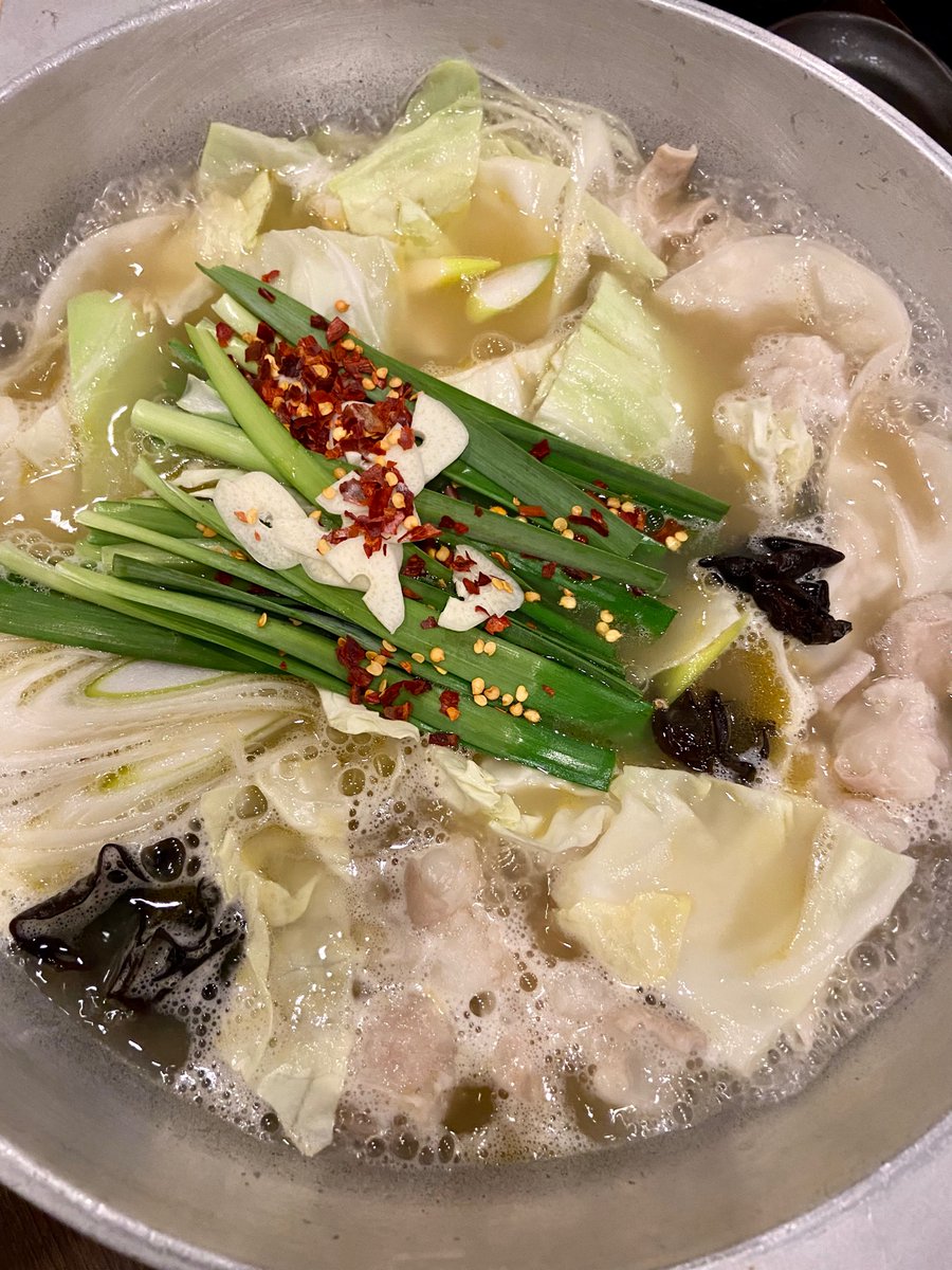 「一瀬由梨プロだあ!本物の裏セレブだあ!存在してたあ!実物、めちゃくちゃ綺麗だって」|ウヒョ助／塚脇永久のイラスト