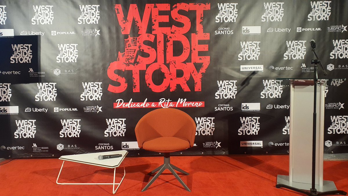 🎤 ¡Ya está por comenzar la Conferencia de Prensa de West Side Story! Quédate pendiente y se el primero en enterarte de todo lo que ocurrirá con esta maravillosa producción.

#ConferenciaDePrensa #WestSideStoryPR #CentroDeBellasArtes #PuertoRico #TeatroMusical