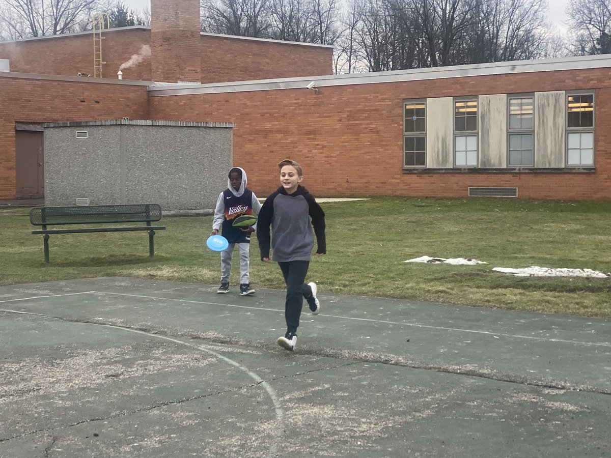 Dawn Monroe tweet media