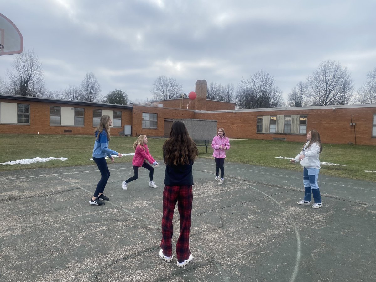 Dawn Monroe tweet media