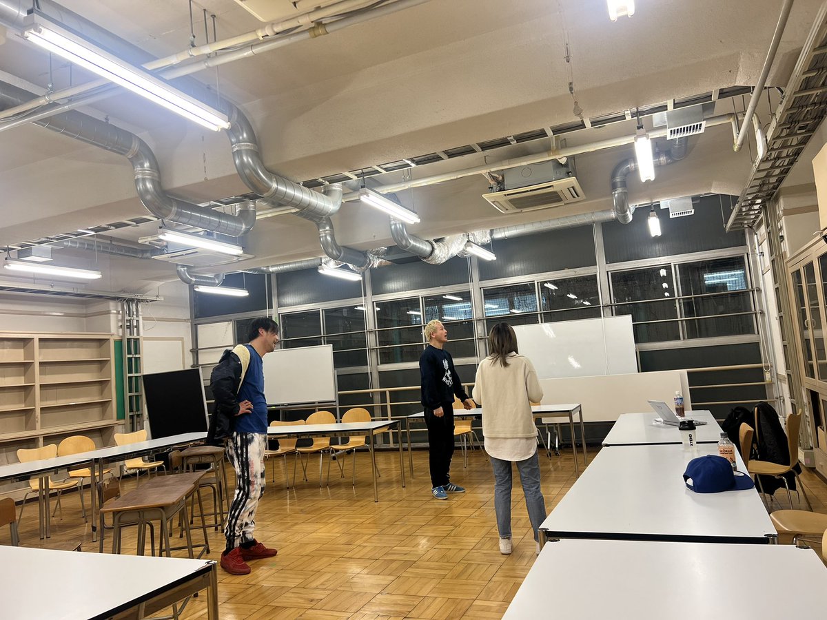 yoshimotostage's tweet image. #5BRAIN🧠

本日も稽古をしております‼️
日に日にどのチームもパワーアップしております💪🔥

今日は福島チームの稽古風景をお届け✨

🌟 チケットはこちらから
t.pia.jp/pia/ticketInfo…